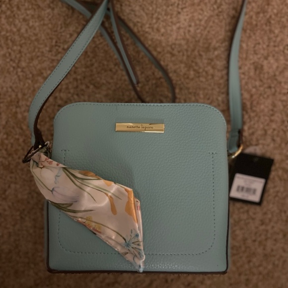 Pool Blue Purse - Picture 1 of 3